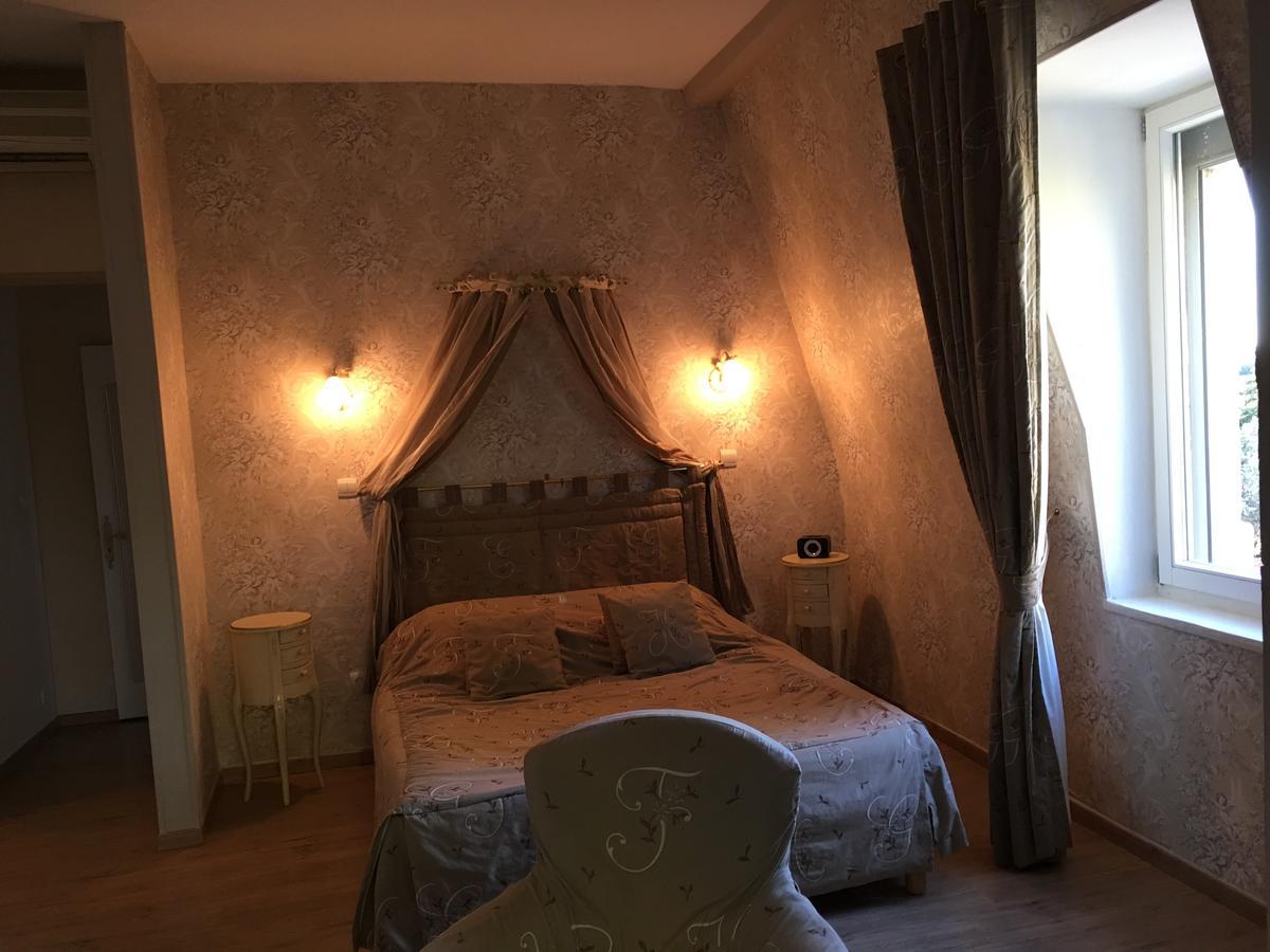 Le Mogador Chateau Du Martinet Violes Ngoại thất bức ảnh