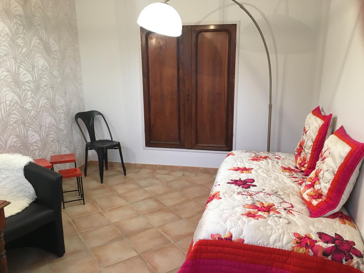 Le Mogador Chateau Du Martinet Violes Ngoại thất bức ảnh